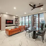 Metropole Thu Thiem Luxury Apart Complex-Sy\'S Home