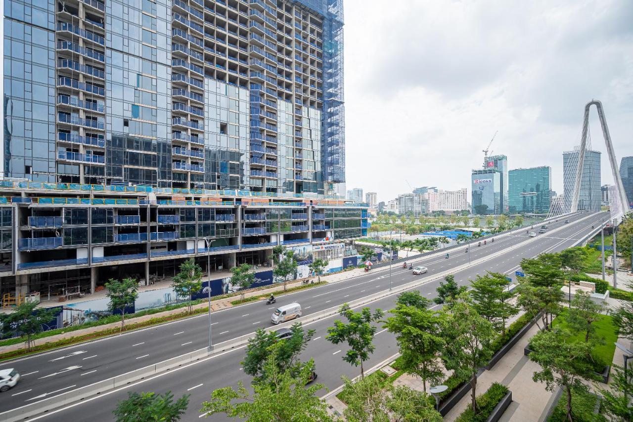 Metropole Thu Thiem Luxury Apart Complex-sy's *